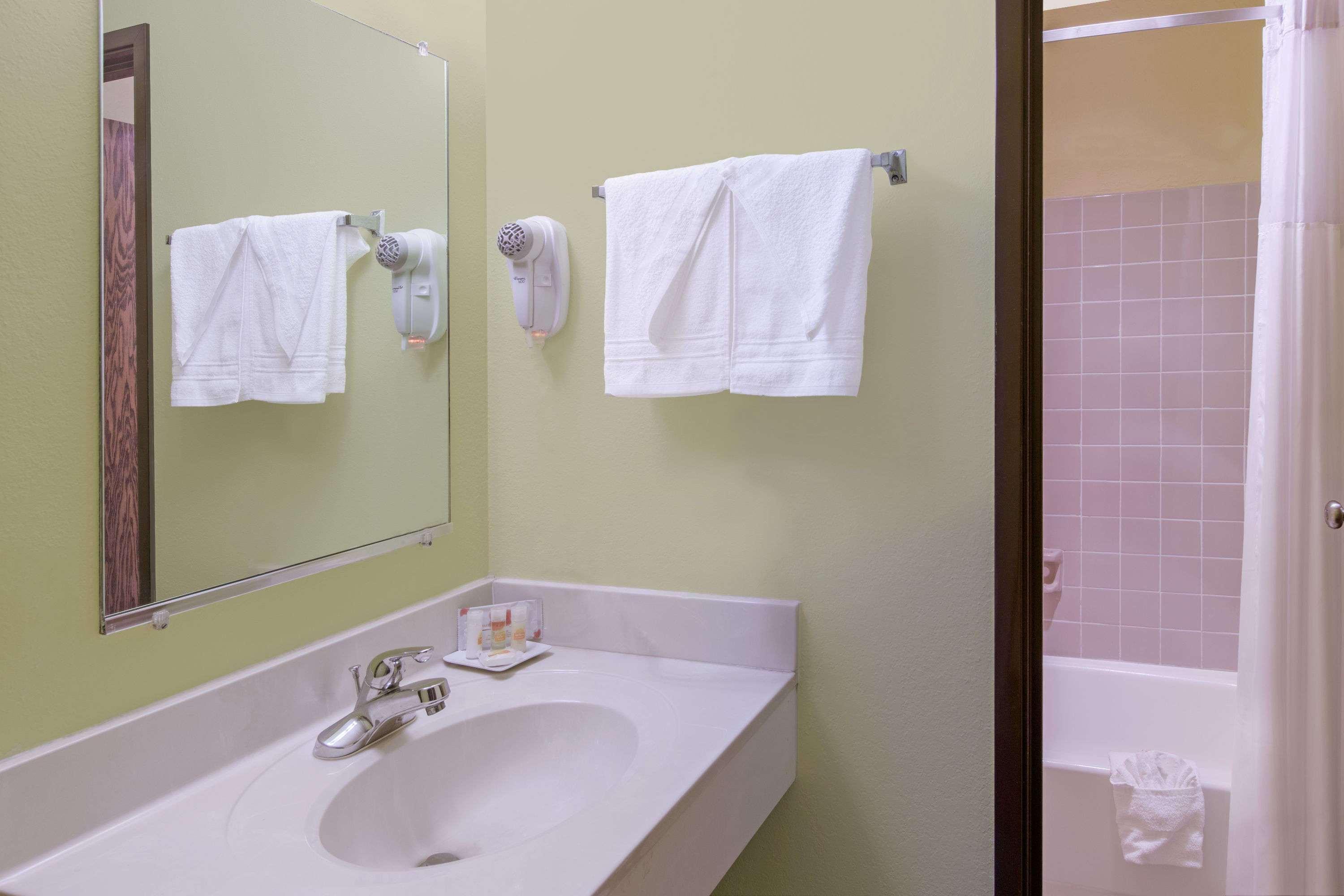 Days Inn By Wyndham Sioux Falls Extérieur photo