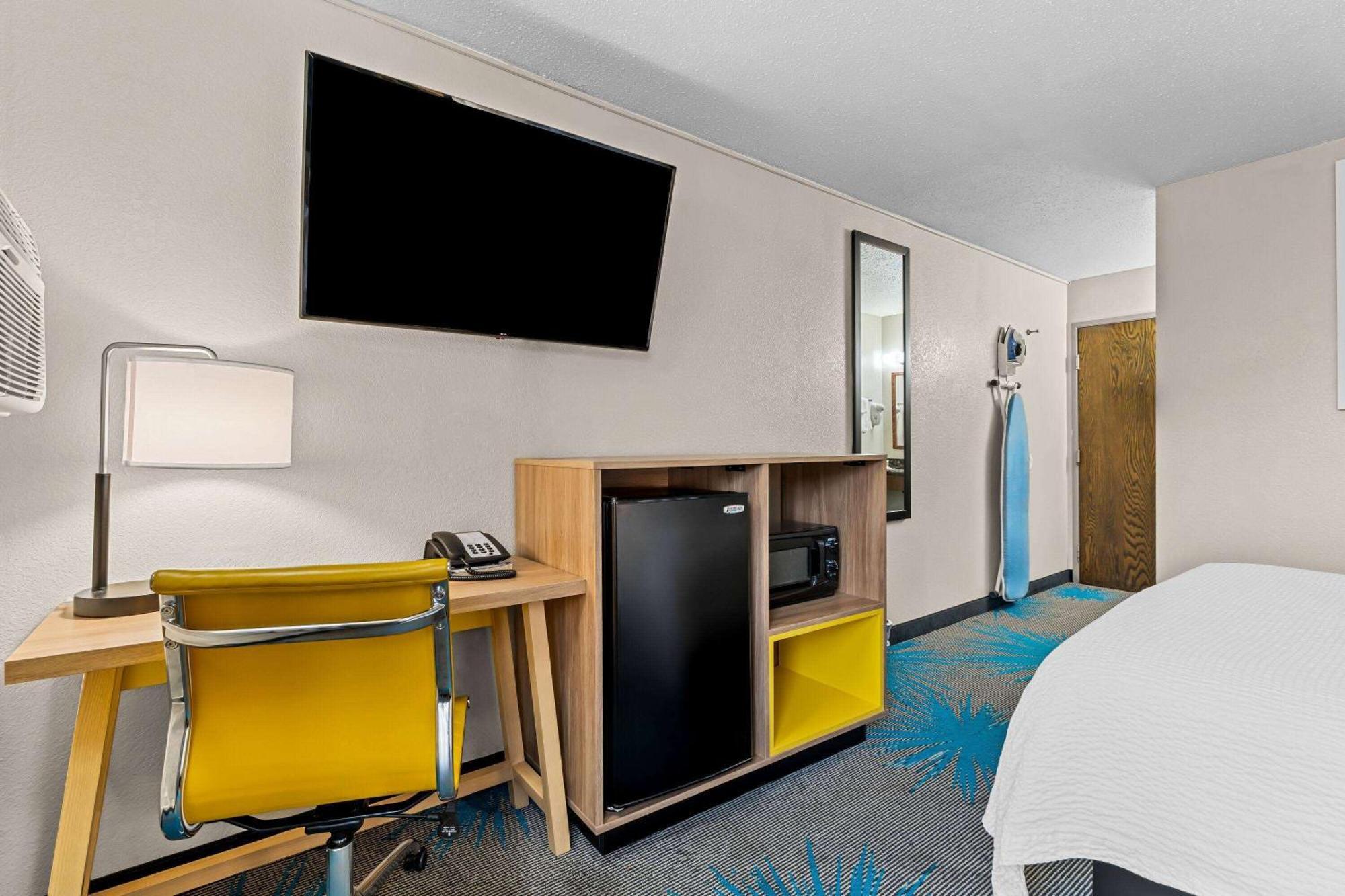 Days Inn By Wyndham Sioux Falls Extérieur photo