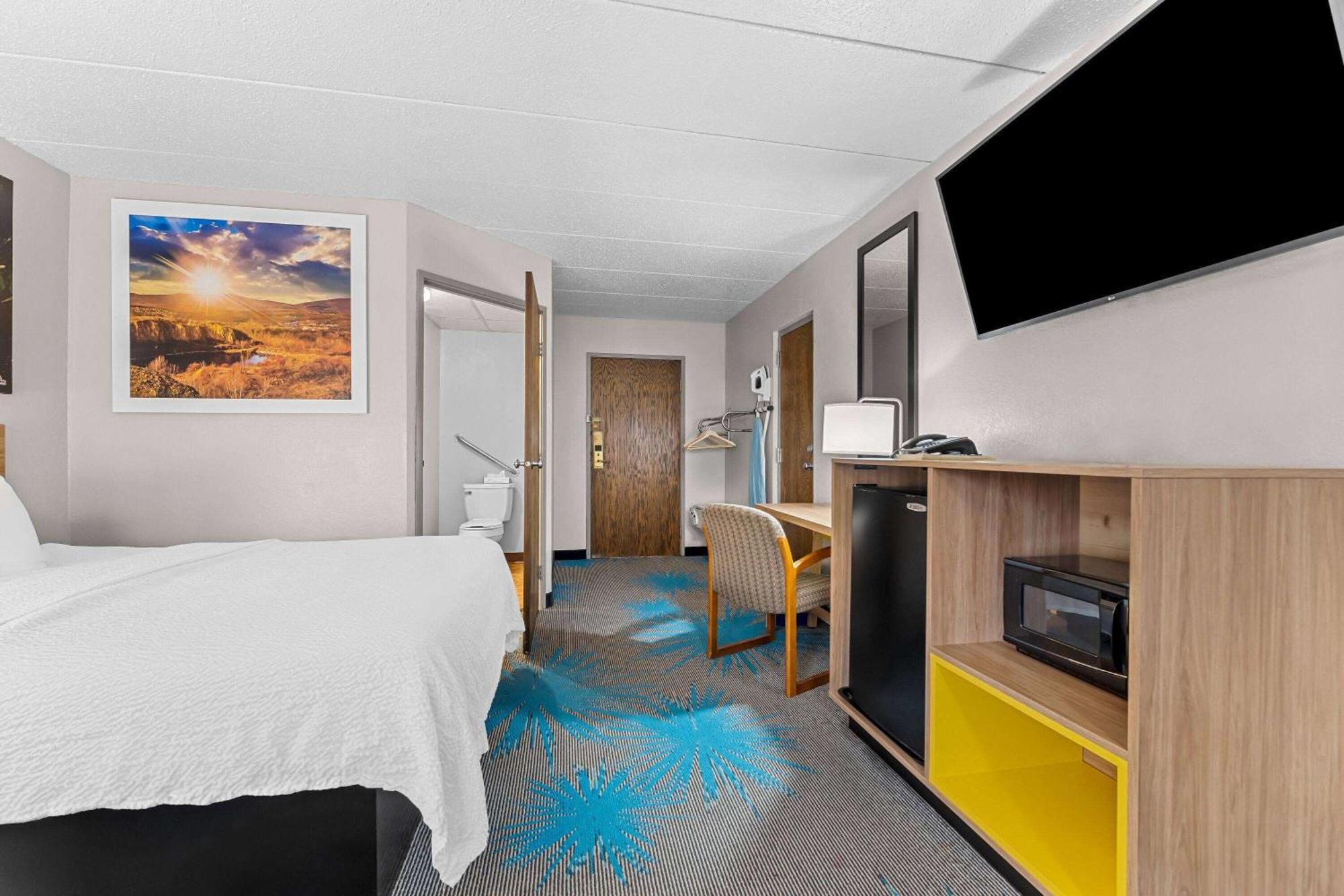 Days Inn By Wyndham Sioux Falls Extérieur photo