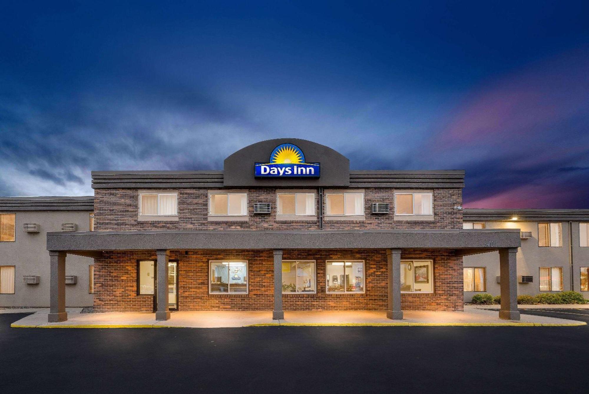 Days Inn By Wyndham Sioux Falls Extérieur photo