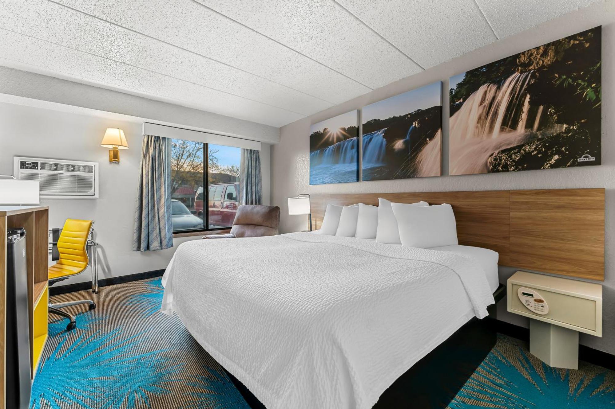 Days Inn By Wyndham Sioux Falls Extérieur photo