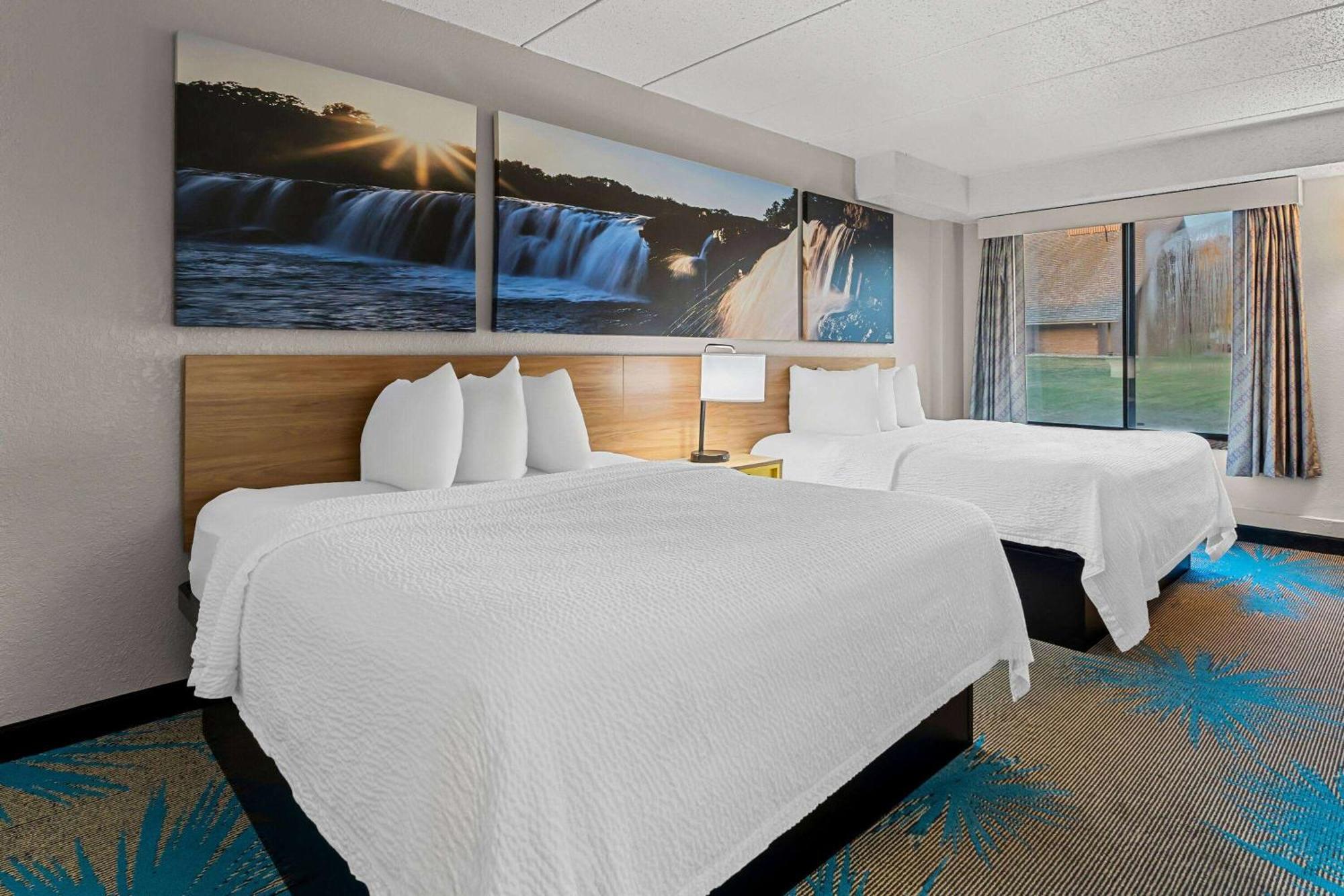 Days Inn By Wyndham Sioux Falls Extérieur photo